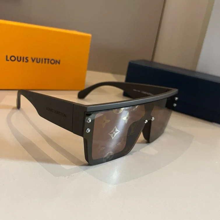 LV-YJ-05302-$39-001