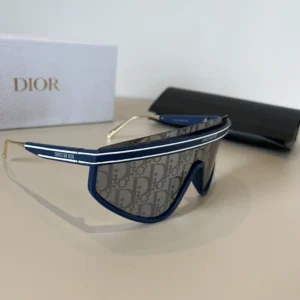 DO-YJ-DiorClub M2U-$39-003