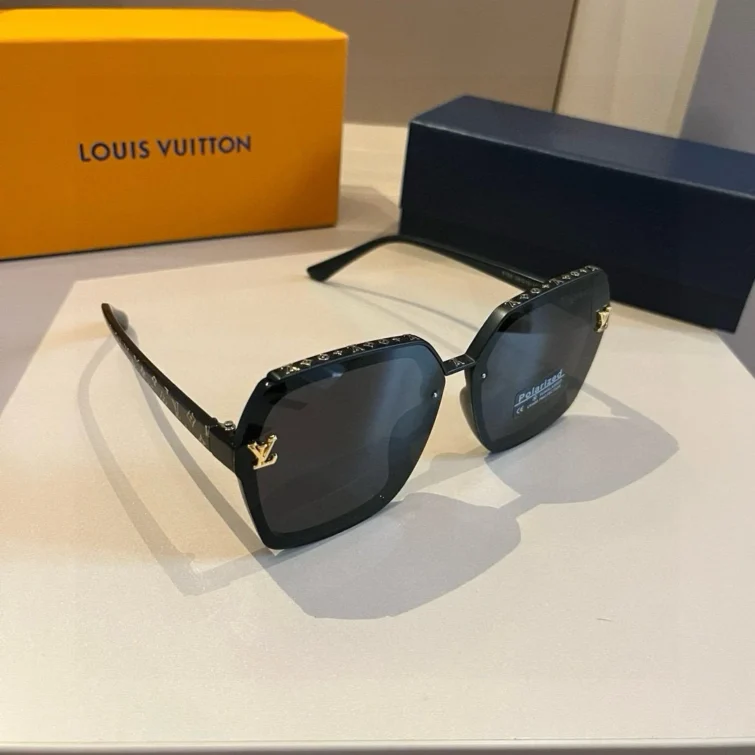 LV-YJ-36836-$39-001