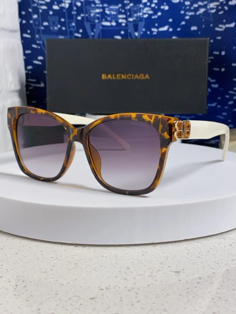 BAL-YJ-43281-$29-001