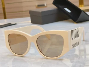 DO-YJ-DIORMUITS1L-$39-002