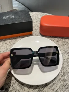HE-YJ-44812-$29-001