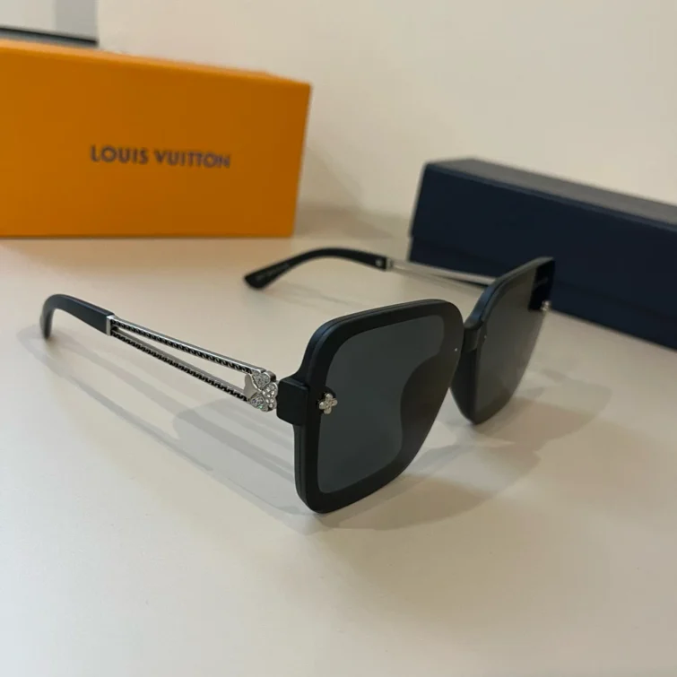 LV-YJ-13527-$39-001