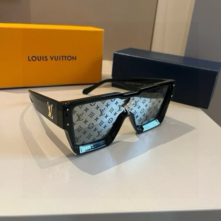LV-YJ-55879-$39-001