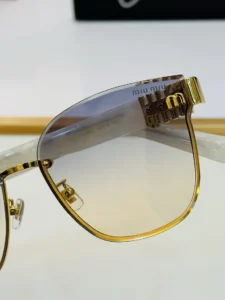 MM-YJ-29986-$39-008